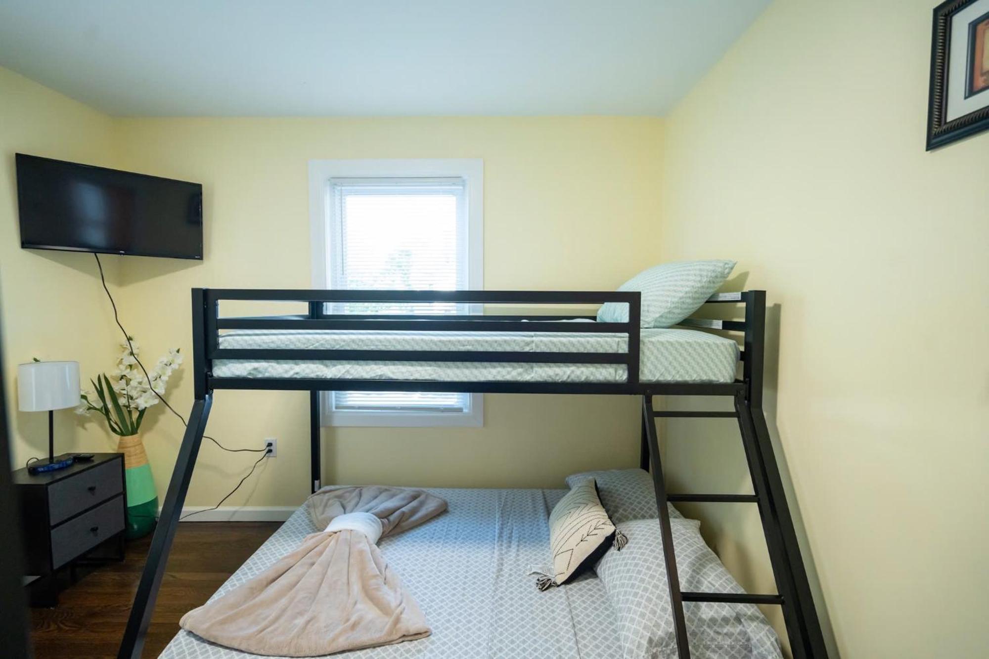 30-1 - 4Br Boston - Cozy Apt Near Geneva Cliffs Appartement Boston
